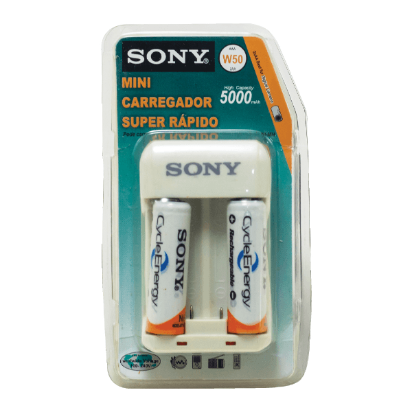 Anúncio: Kit Carregador de Pilhas Sony BCG-W50 / 5000Mah Para Pilha AAA e AA / Com Pilha Incluida (2 Pilhas AA) / Bivolt - Branco