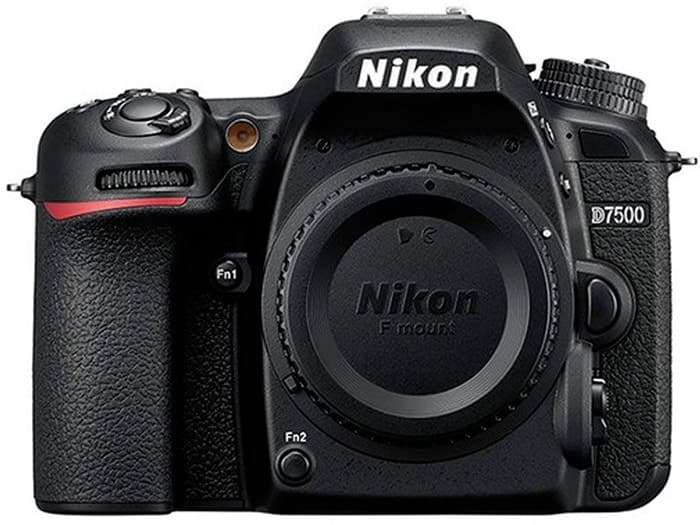 Câmera Digital Nikon D7500 (Body)