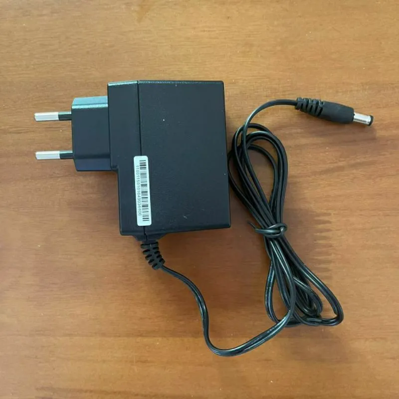 Adaptador Casio Ad-E95100LG-P7-1