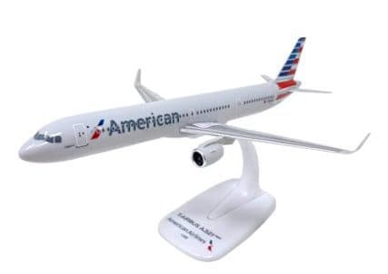 Miniatura de Avião Flight Miniatures A321neo American Airlines