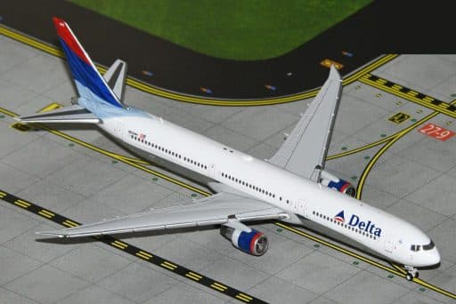 Miniatura Gemini Jets Delta Air Lines B767-400ER Gjdal2158